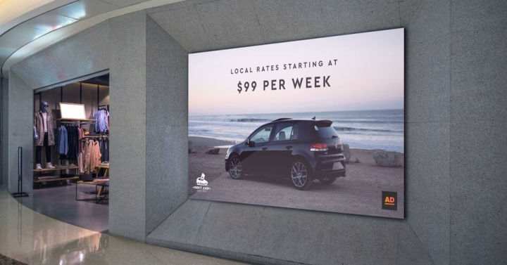 Digital signage enhances customer experience